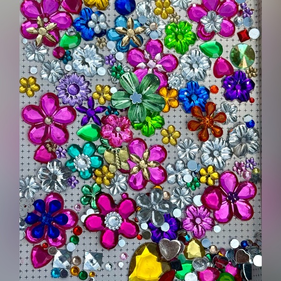 200+ JEWELS LARGE MED SM GEMS SPARKLES FLAT BACKS MIXED LOT DIY CRAFTING BULK - Picture 6 of 16